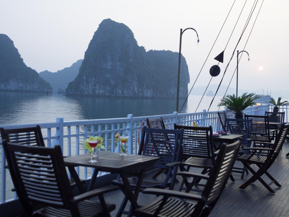 Hotel Garden Bay Legend Cruise à Hạ Long Extérieur photo